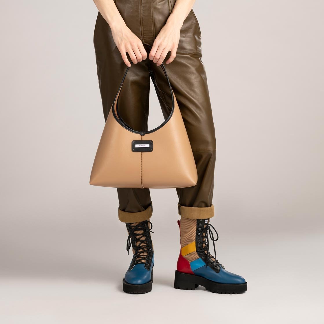 mlouye-hobo-m-latte-l2.jpg